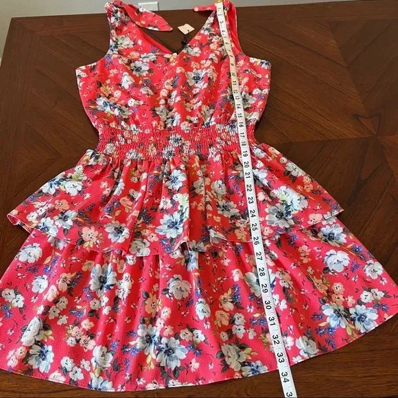 NWT BCBGeneration Tie Shoulders Smocked Waist in Red Blossom Size 2 - Picture 9 of 14